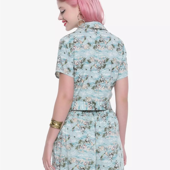 Her Universe Pan Mermaid Lagoon Retro Tie Front Crop Woven Button-Up - Picture 3 of 3